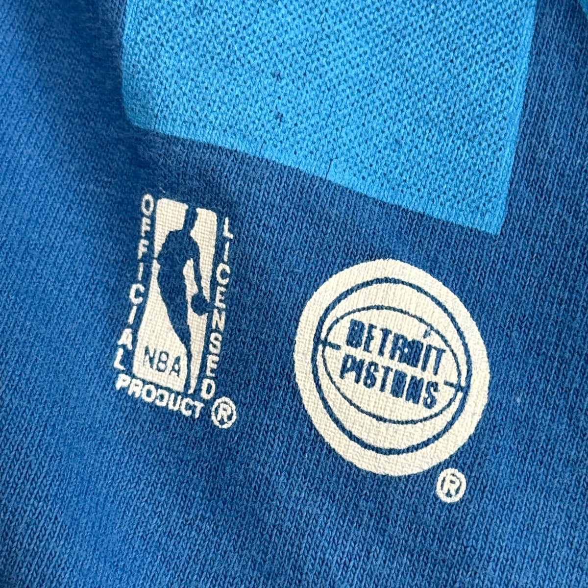 Vintage Detroit Pistons Single Stitch Hooded T-Shirt (XL)