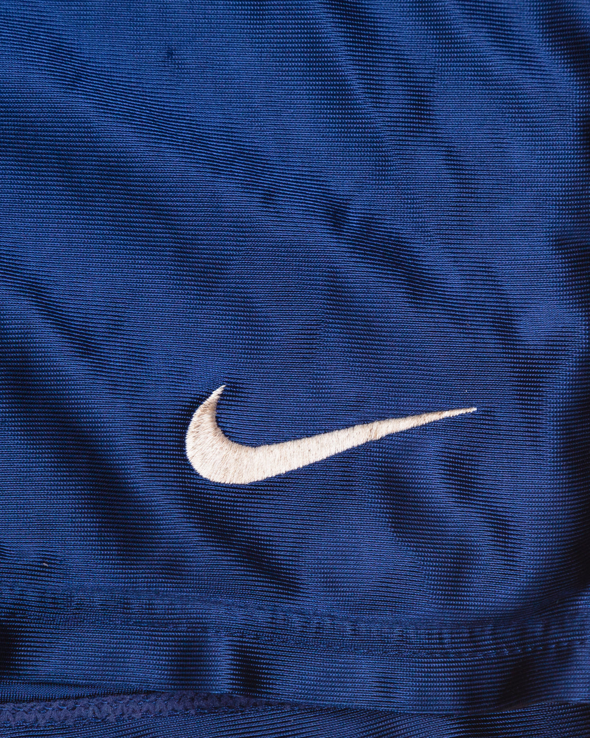 Vintage 1990s Nike Basketball Shorts (Kids Large 14-16)
