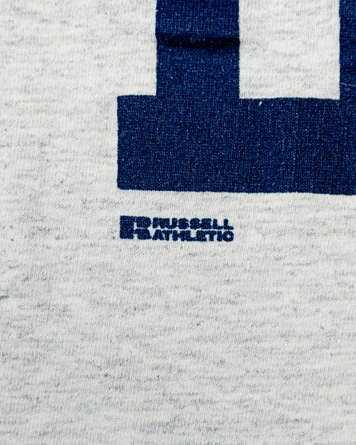 1990s Vintage Notre Dame Single Stitch Russell Athletic T-Shirt
