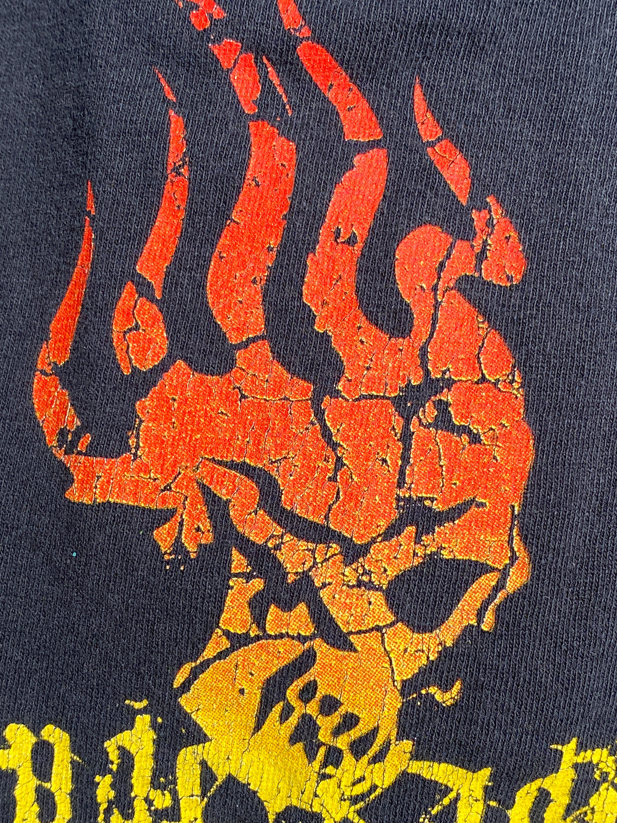 2000s Vintage Attitude Adjuster Flaming Skull T-Shirt (Large)