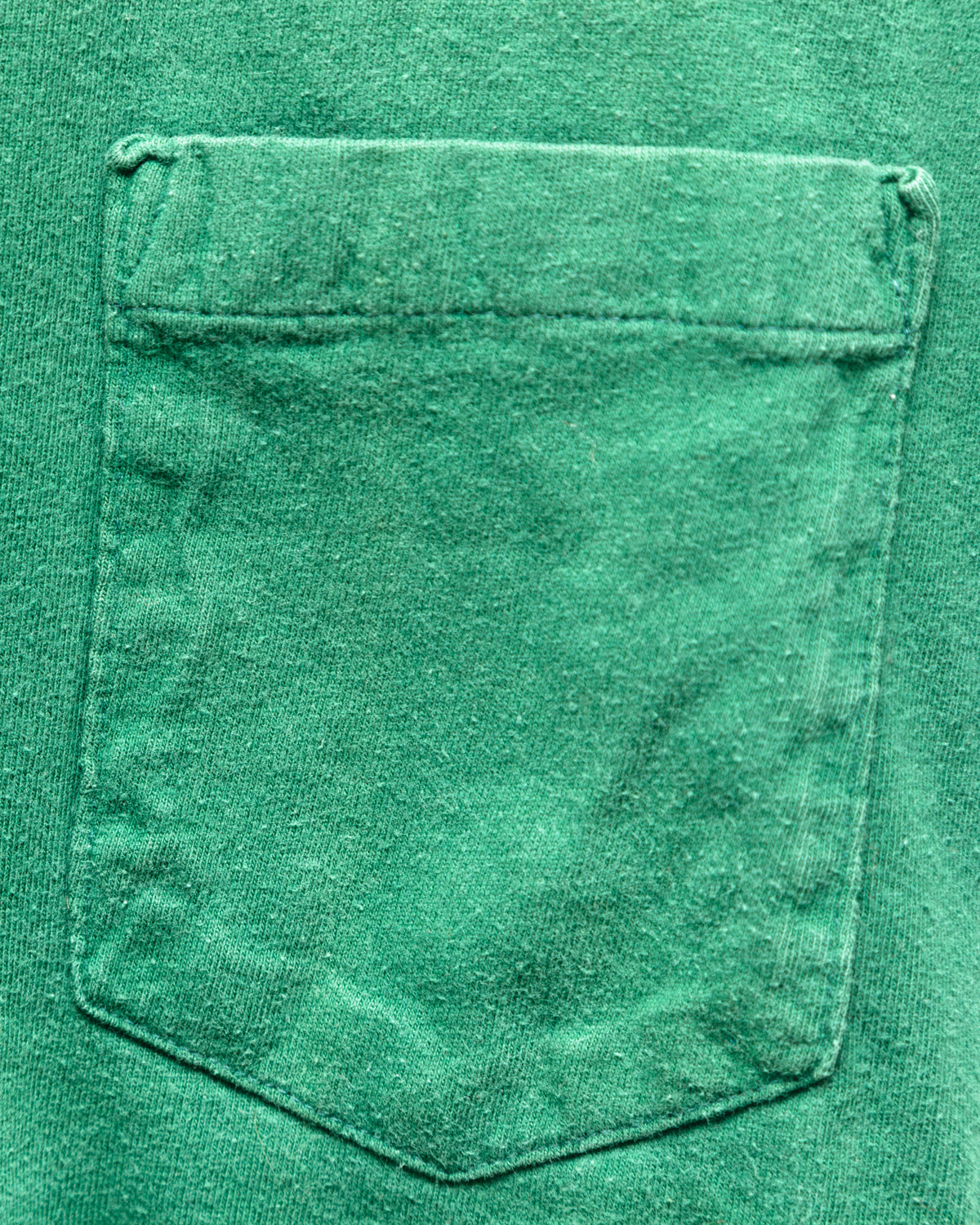 1990s Vintage J. Crew Green Pocket T-Shirt (Small)